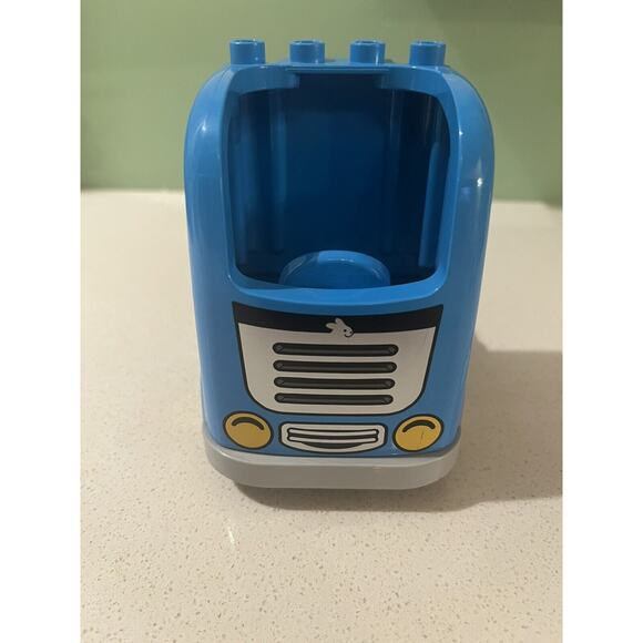 Lego Duplo Blue Truck Cab Flat Bed Toy Vehicle Grey Base Hitch Semi Replacement - Picture 2 of 3